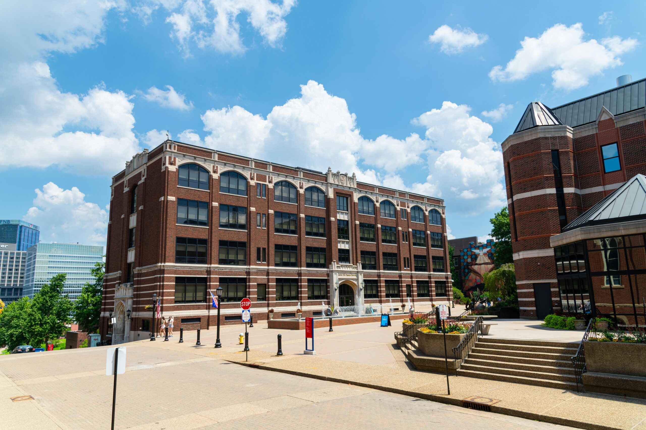 british curriculum schools in sharjah